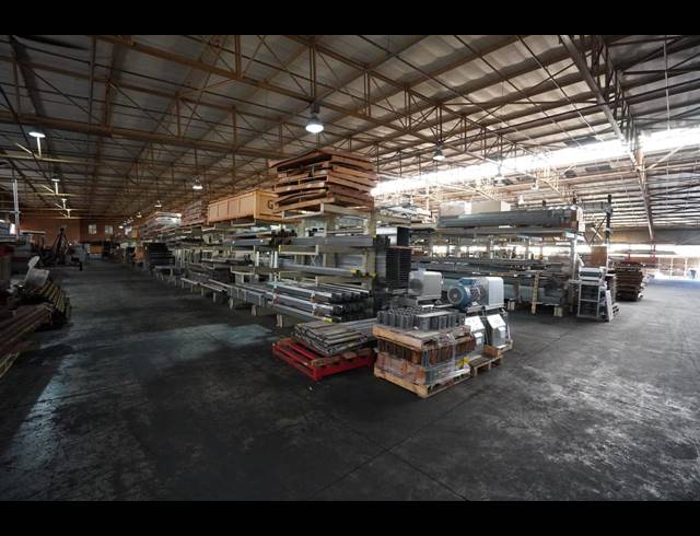 5,358M² WAREHOUSE TO LET IN LASER PARK